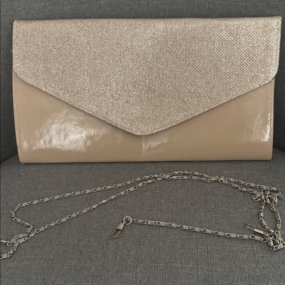 Elegant Beige and Gold Clutch with Chain